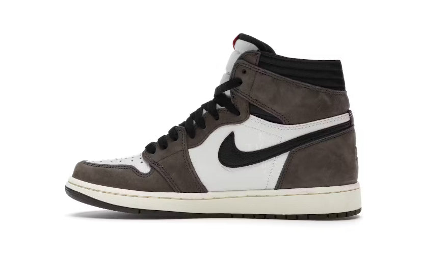 Jordan 1 Retro High OG SP Travis Scott en marrón moca