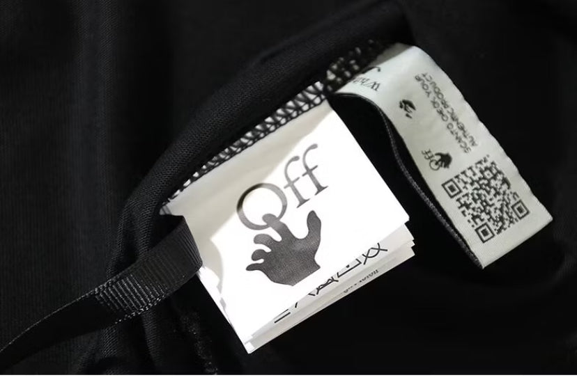 Playera Off-White