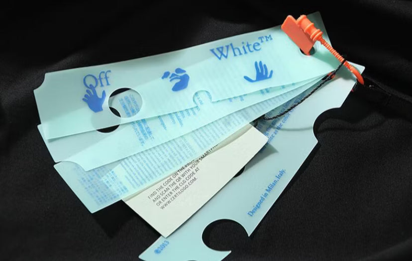 Playera Off-White