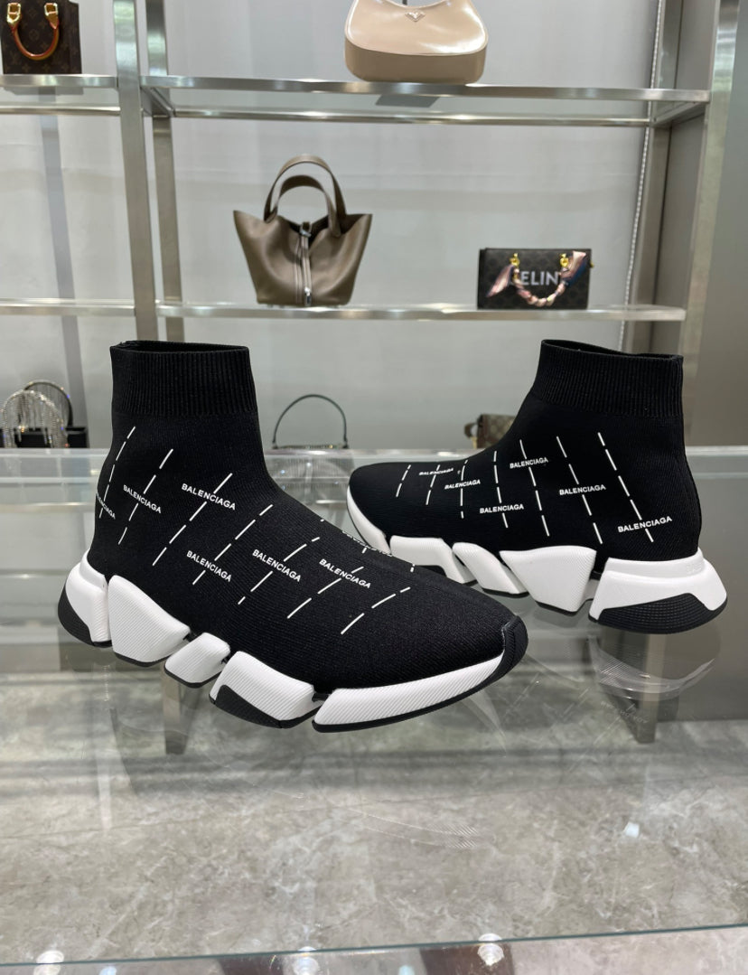 Logotipo Balenciaga Speed 2.0
Negro Blanco